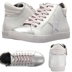 Steve Madden Women's Savior Sneaker
